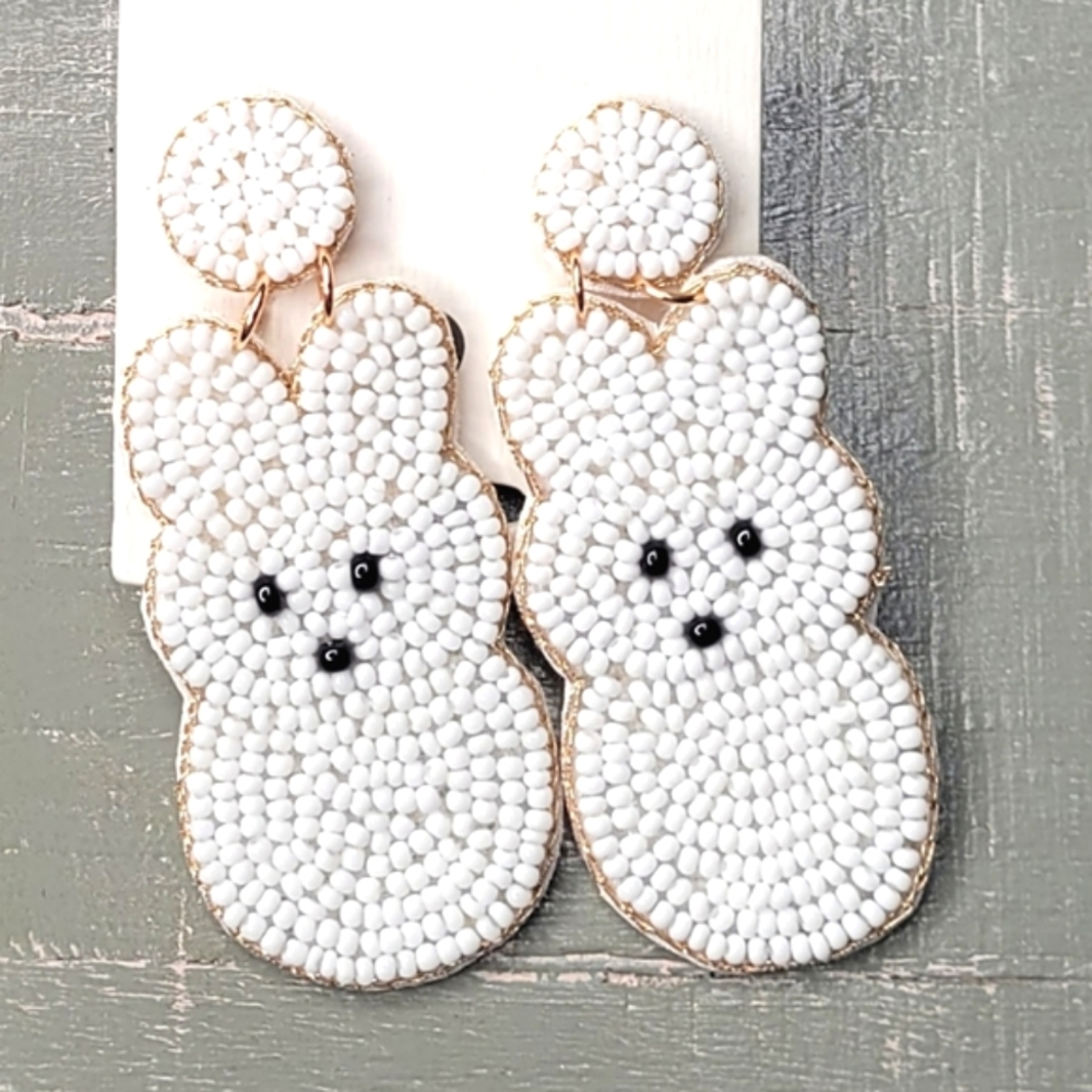WHITE PEEP SEED BEAD EARRINGS